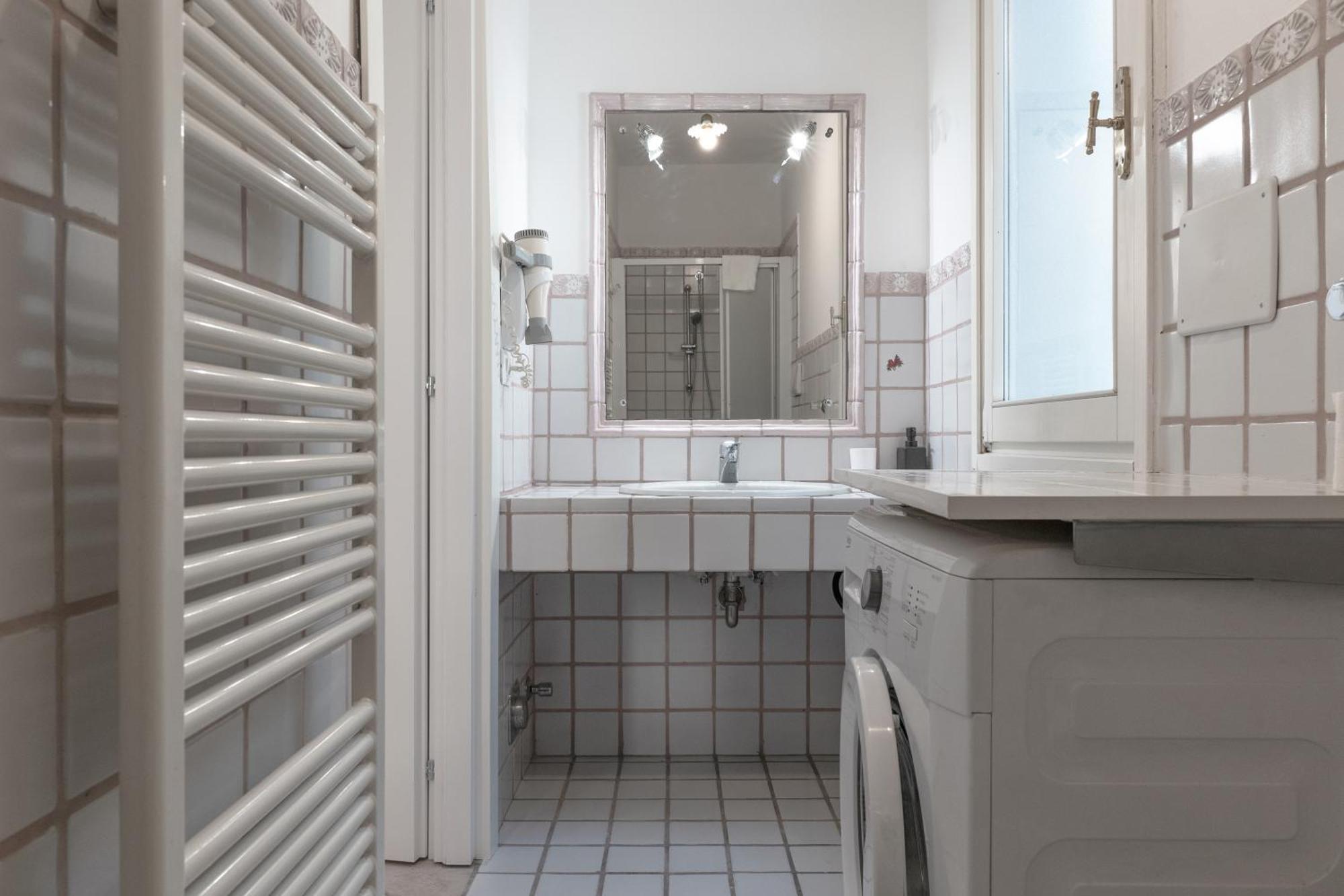 Turati Apartments ボローニャ エクステリア 写真